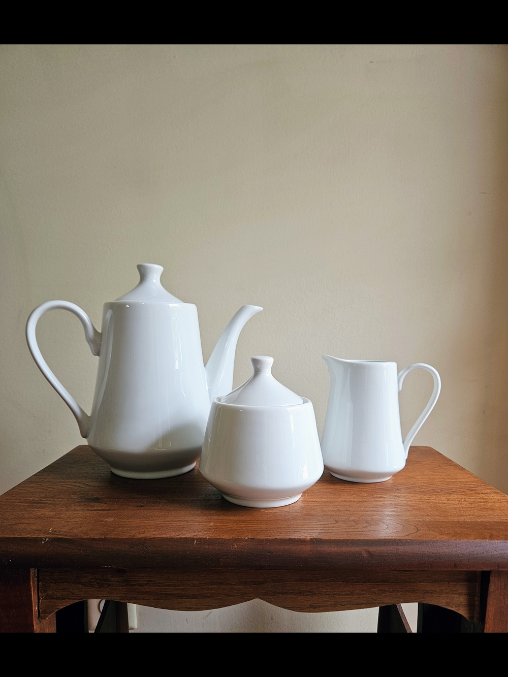 Ceramic Tea Set - Teapot, Sugar Bowl & Creamer